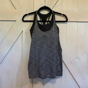 Lululemon Tank Top Built-in Bra and Twist Back